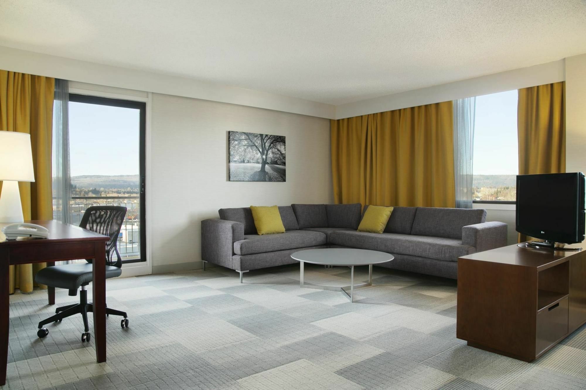 Coast Prince George Hotel By Apa Eksteriør billede